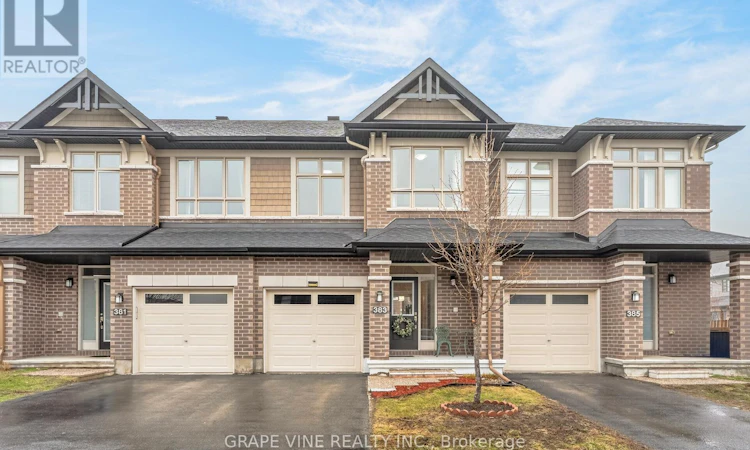 383 Memorial Grove