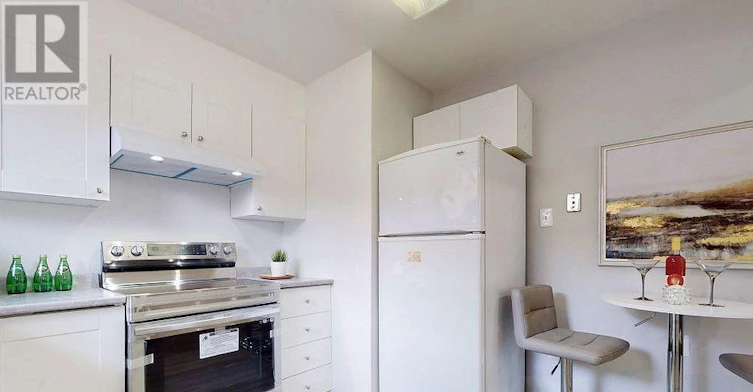105 Main ) Aurora Heights Drive, Aurora, ON, L4G 2X1 - 9