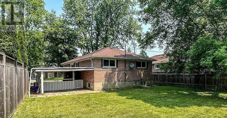 105 Main ) Aurora Heights Drive, Aurora, ON, L4G 2X1 - 19