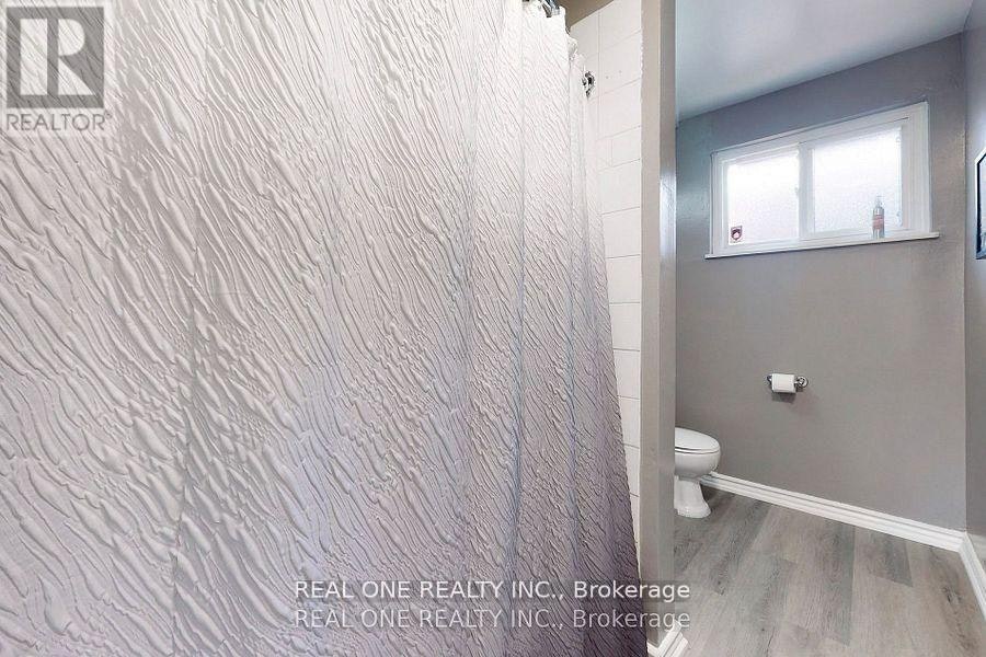 105 Main ) Aurora Heights Drive, Aurora, ON, L4G 2X1 - 16