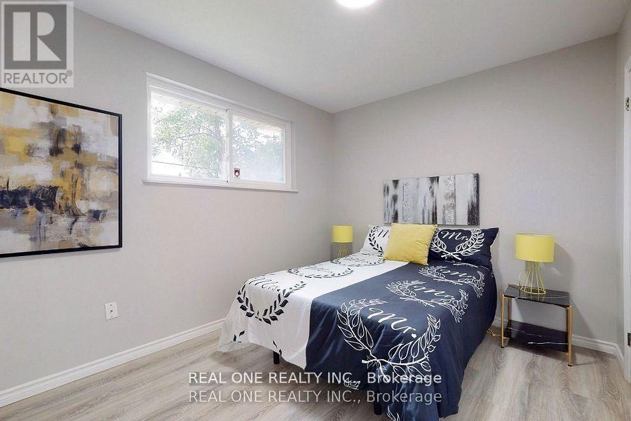 105 Main ) Aurora Heights Drive, Aurora, ON, L4G 2X1 - 13