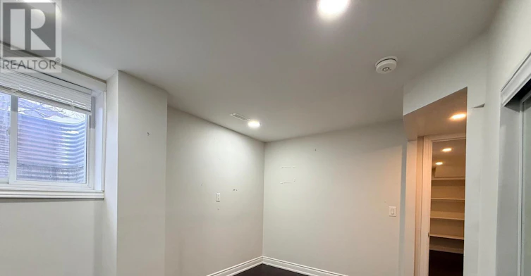 LEVEL-3BR 1540 Lower Manorbrook Court, Mississauga, ON, L5M 4A8 - 13