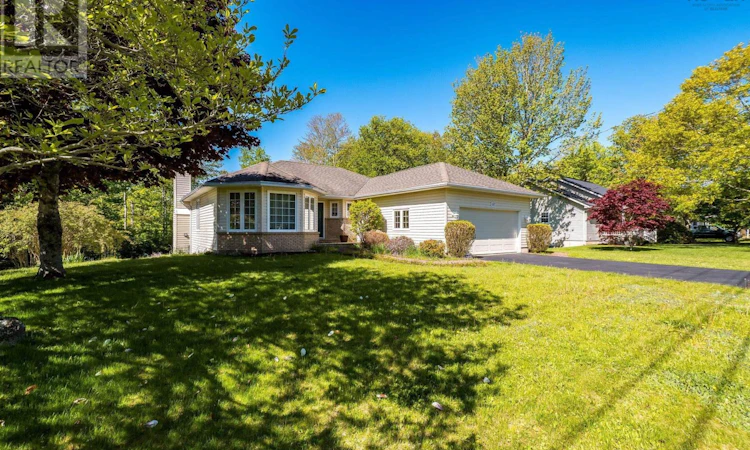 114 Mayfair Drive