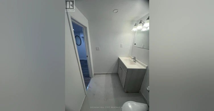 1389 Lansdowne Avenue, Toronto, ON, M6H 3Z9 - 5