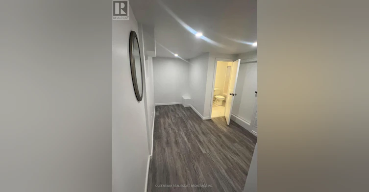 1389 Lansdowne Avenue, Toronto, ON, M6H 3Z9 - 8