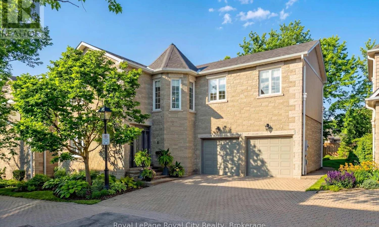 11-25 Manor Park Crescent