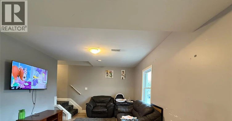 UPPER-485 Aylmer, Windsor, ON, N9A 1T5 - 5