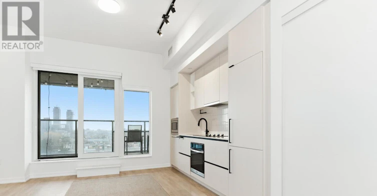 502-10 Graphophone Grove, Toronto, ON, M6H 0E5 - 3