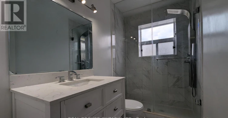 2-2209 Gerrard Street E, Toronto, ON, M4E 2V9 - 8