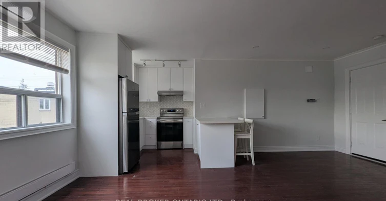 2-2209 Gerrard Street E, Toronto, ON, M4E 2V9 - 11