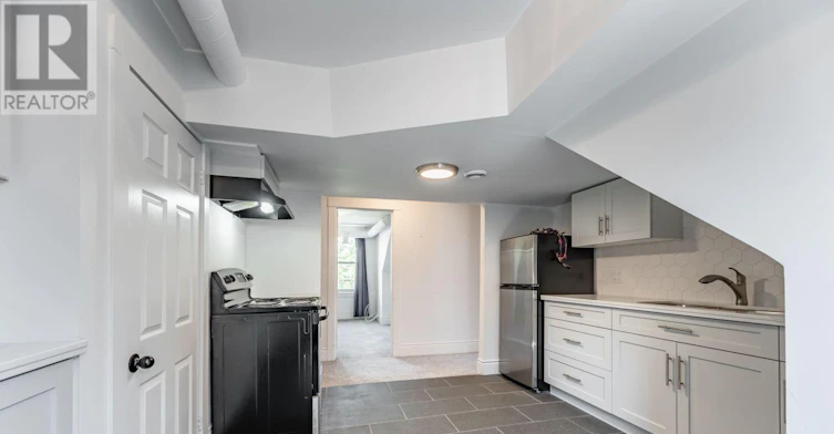 3RD-459 Aberdeen Avenue, Hamilton, ON, L8P 2S4 - 13
