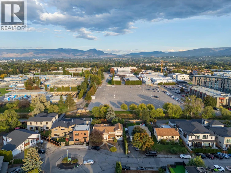3-2957 Conlin Court, Kelowna, BC, V1Y 7S7 - 47