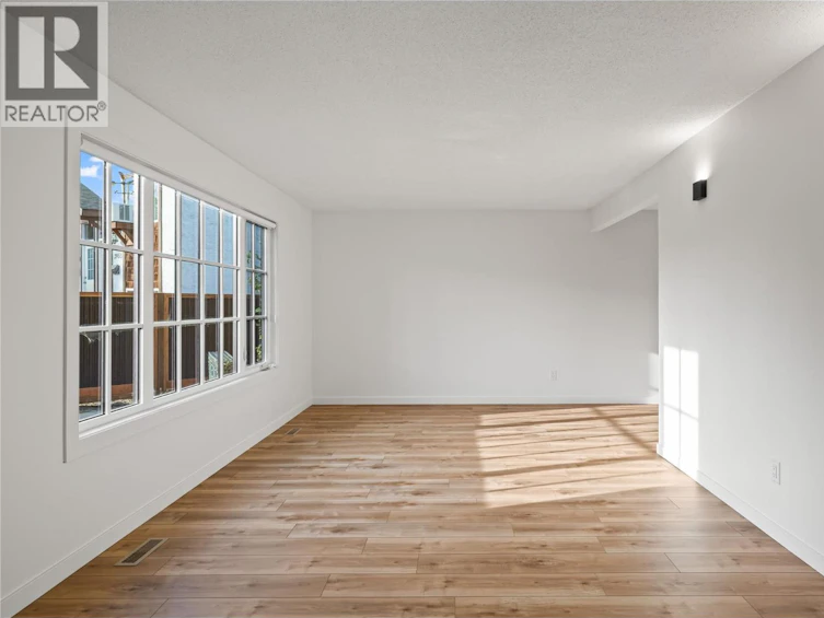 3-2957 Conlin Court, Kelowna, BC, V1Y 7S7 - 9