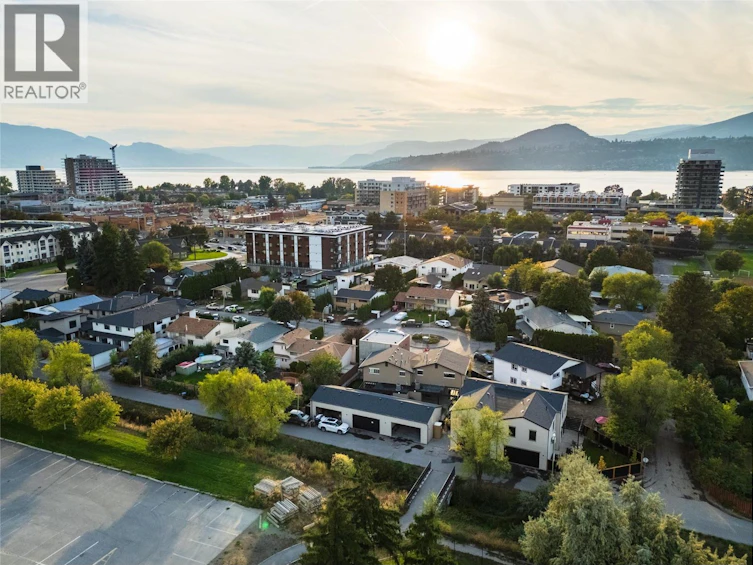 3-2957 Conlin Court, Kelowna, BC, V1Y 7S7 - 42