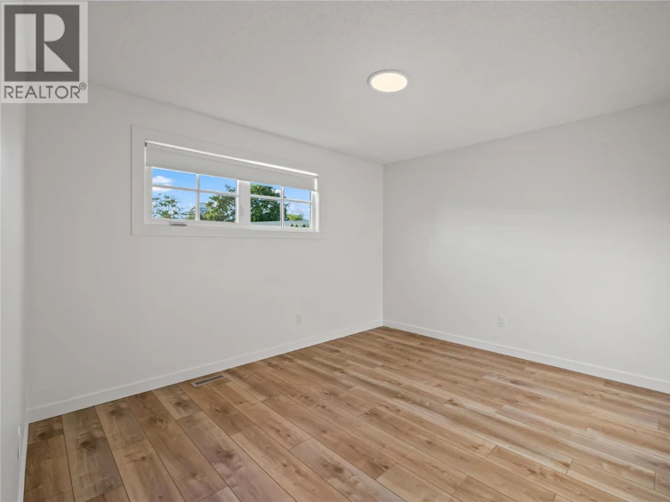 3-2957 Conlin Court, Kelowna, BC, V1Y 7S7 - 33