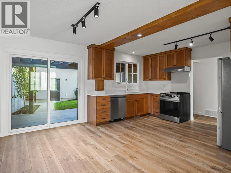 3-2957 Conlin Court, Kelowna, BC, V1Y 7S7 - 16