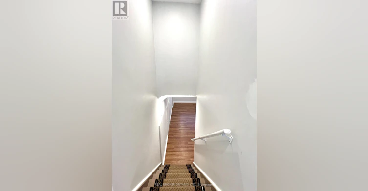 BSMT-5285 Woodhaven Court, Burlington, ON, L7L 3T7 - 15