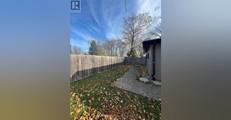 BSMT-5285 Woodhaven Court, Burlington, ON, L7L 3T7 - 21