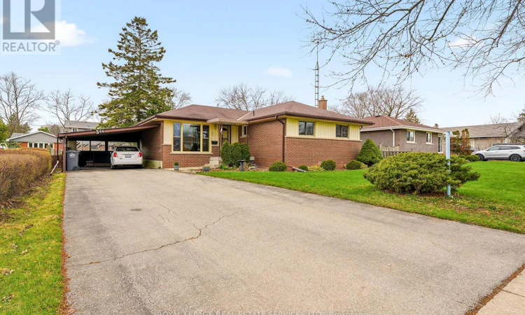 384 Appleby Line