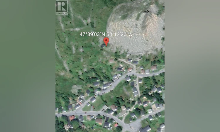 8 Mountain Road