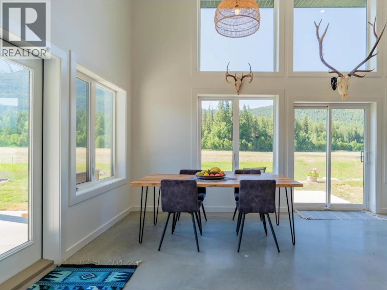 2335 Pass Creek Road, Castlegar, BC, V1N 4T4 - 28