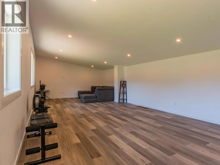 2335 Pass Creek Road, Castlegar, BC, V1N 4T4 - 65