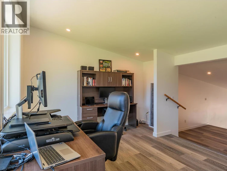 2335 Pass Creek Road, Castlegar, BC, V1N 4T4 - 71