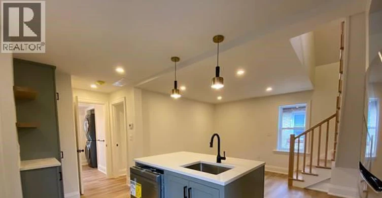Upper-322 Huron Street, Stratford, ON, N5A 5T4 - 9