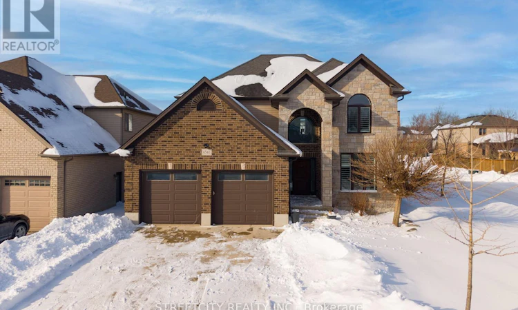 6540 Upper Canada Crossing