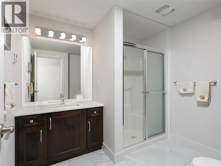 202-1055 Lawrence Avenue, Kelowna, BC, V1Y 6M3 - 17