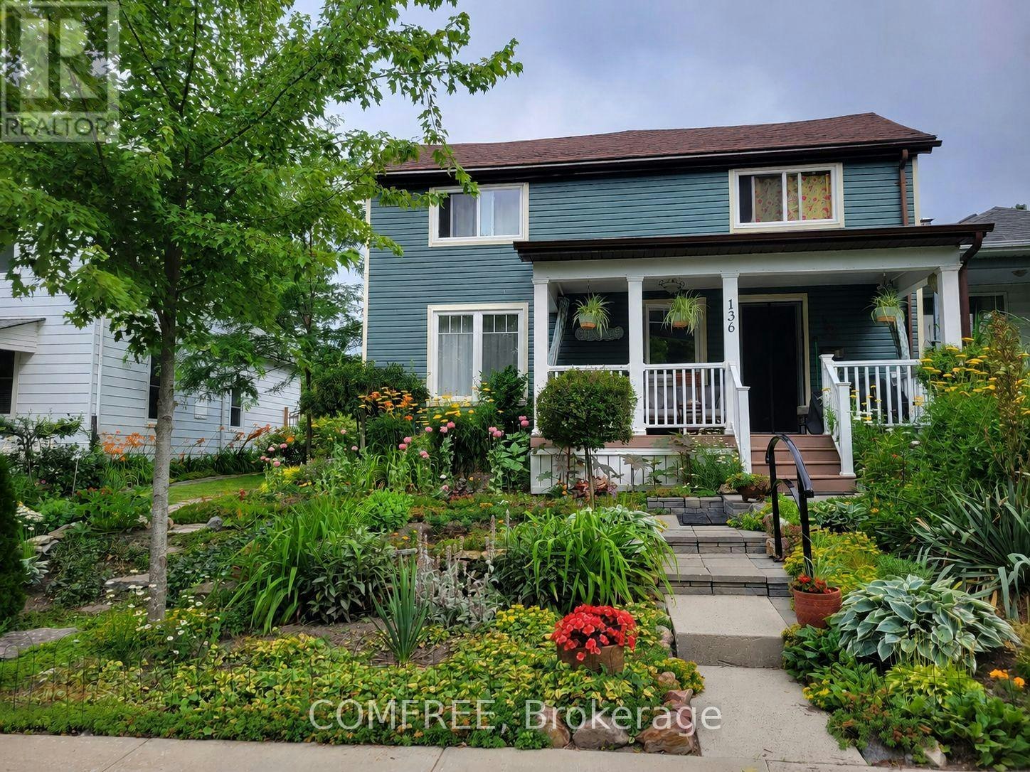 136 John Street, Gananoque, ON, K7G 1A5