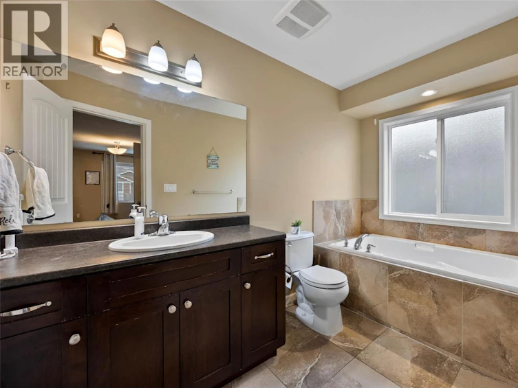 2656 Briarwood Avenue, Kamloops, BC, V2B 0E2 - 16