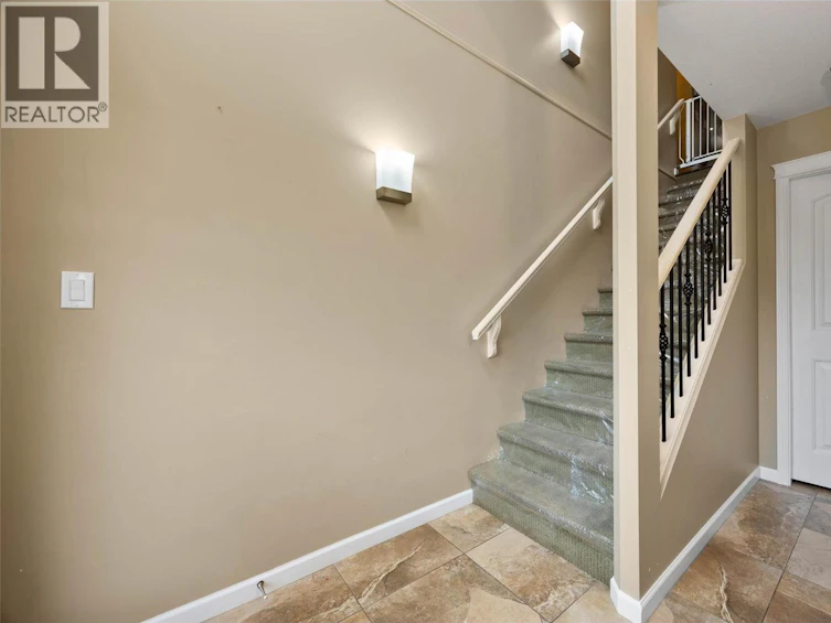 2656 Briarwood Avenue, Kamloops, BC, V2B 0E2 - 4
