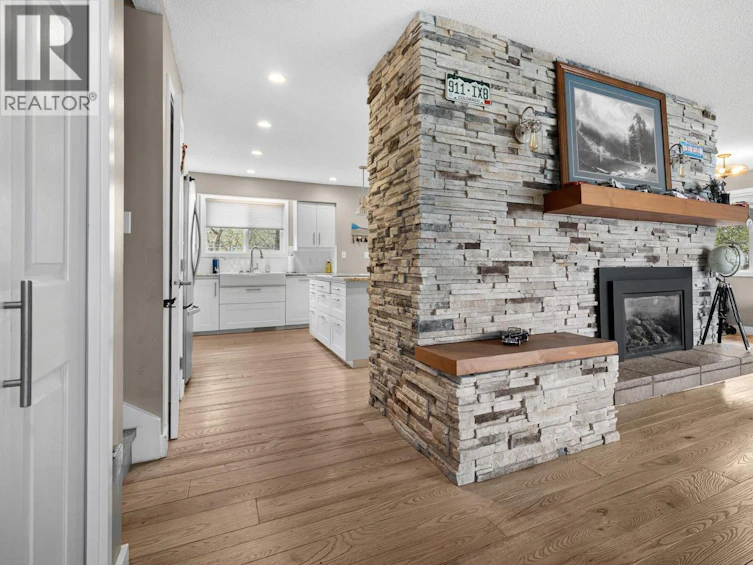 11438 E Okanagan Centre Road, Lake Country, BC, V4V 1G7 - 5