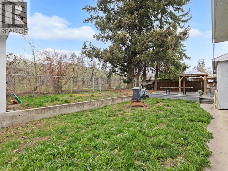 11438 E Okanagan Centre Road, Lake Country, BC, V4V 1G7 - 46