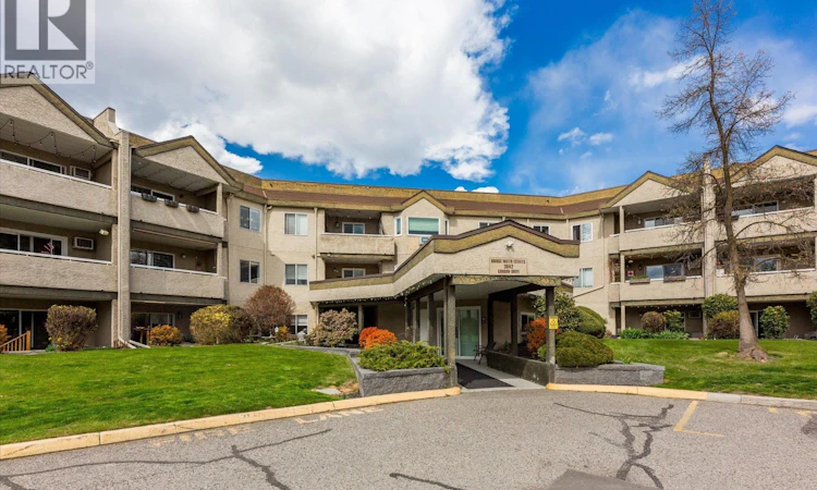 112-3842 Gordon Drive