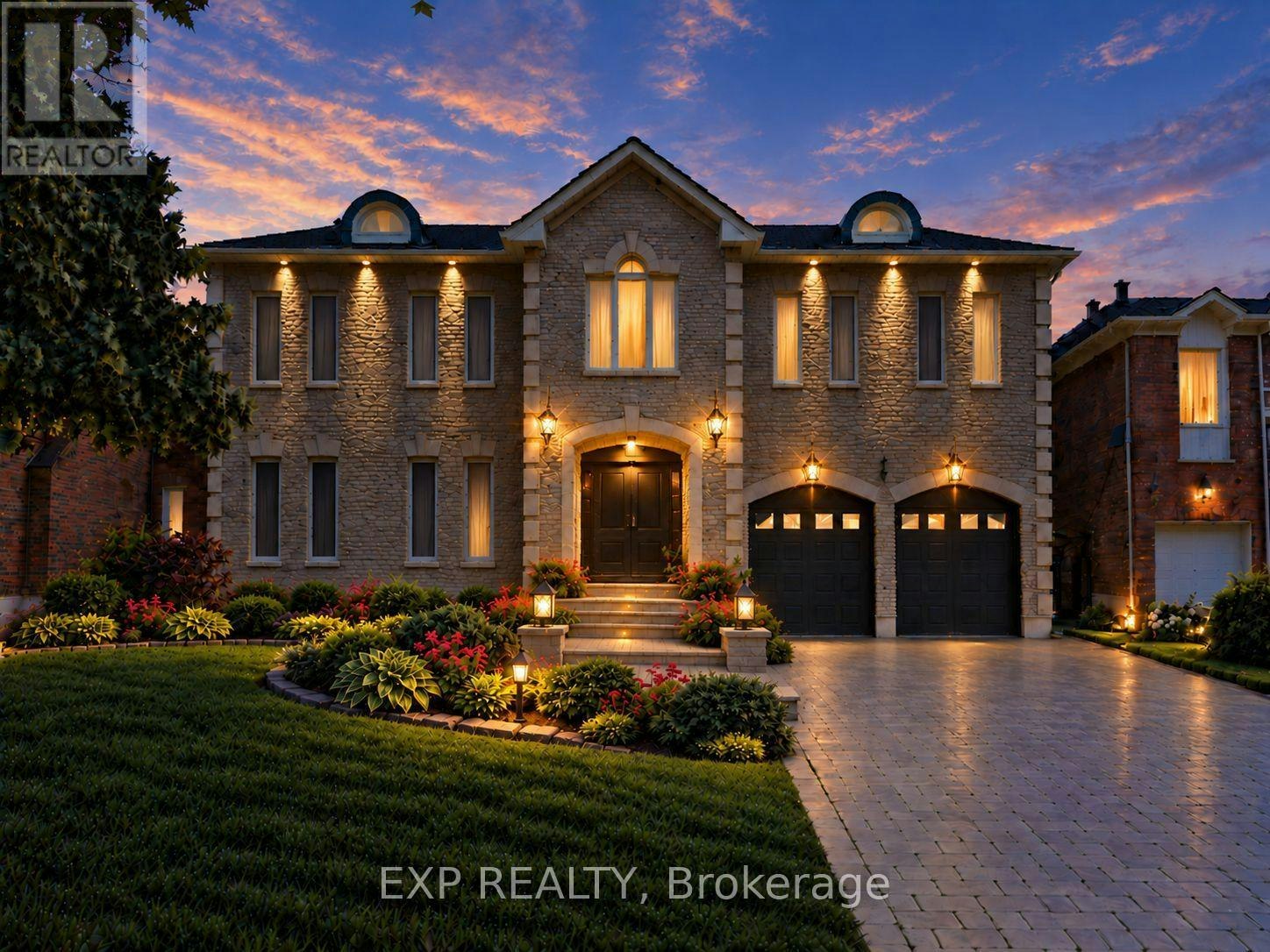 29 Northgate Crescent, Richmond Hill, ON, L4B 2K8