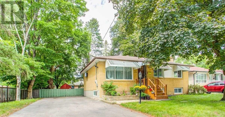 389 Becker Road, Richmond Hill, ON, L4C 2S3