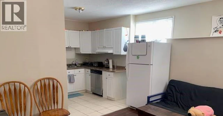 B-65 Cardill Crescent, Waterloo, ON, N2L 3Y7 - 3