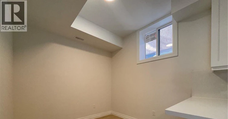 2-62 Gage Avenue, Kitchener, ON, N2G 2E2 - 5