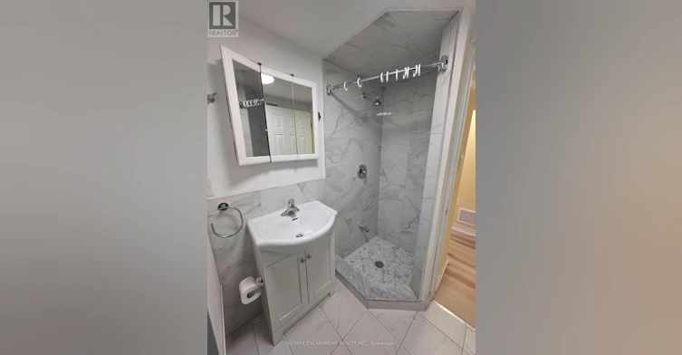 LOWER-62 Richwill Road, Hamilton, ON, L9C 1S3 - 11