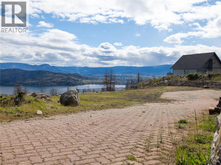 427 Rose Valley Road, West Kelowna, BC, V1Z 3T7 - 21