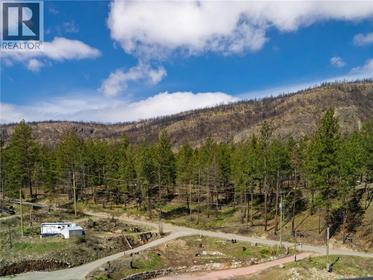 427 Rose Valley Road, West Kelowna, BC, V1Z 3T7 - 10