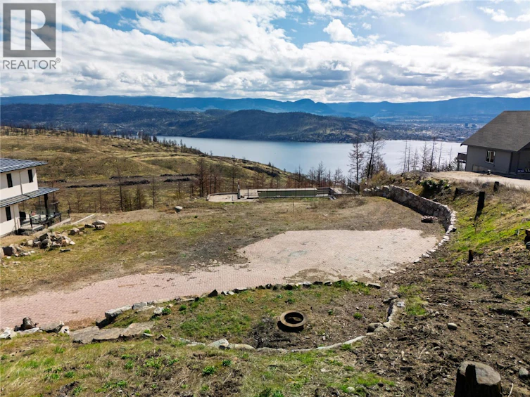 427 Rose Valley Road, West Kelowna, BC, V1Z 3T7 - 3