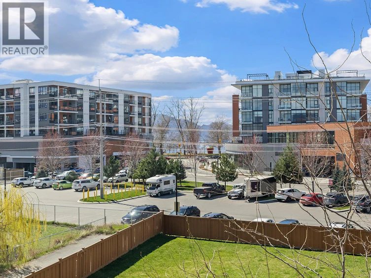 18-3416 Scott Road, Kelowna, BC, V1W 3H3 - 40