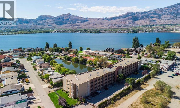 204-15 Solana Key Court