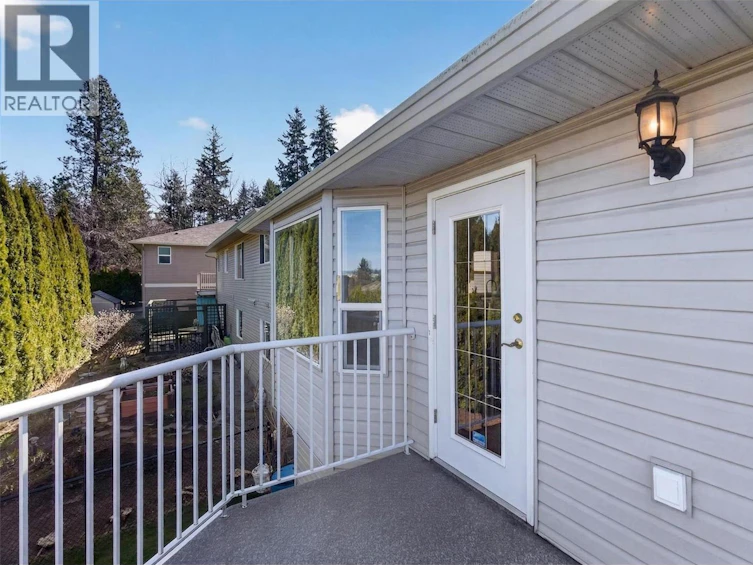 3181 SE 8 Avenue, Salmon Arm, BC, V1E 1S1 - 45