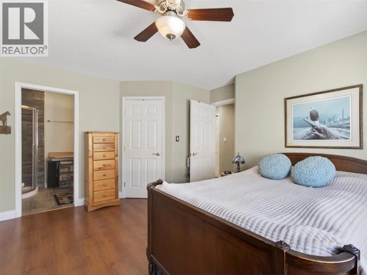 3181 SE 8 Avenue, Salmon Arm, BC, V1E 1S1 - 38