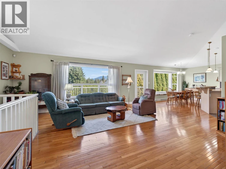 3181 SE 8 Avenue, Salmon Arm, BC, V1E 1S1 - 16