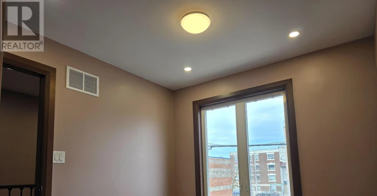 LANEWAY SUITE-108 Chatham Avenue, Toronto, ON, M4J 1K7 - 3